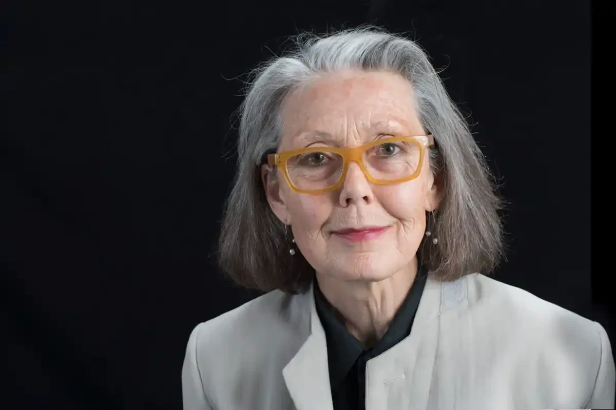 Bu ilin Nobel laureatı Enn Karson kimdir?  