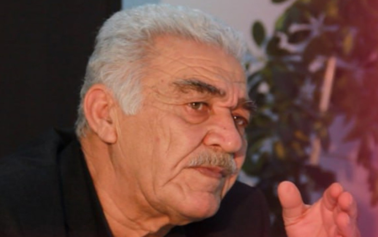 "Alnımın qırış yerindən taleyin çaparı keçir..."  - Əlisəmid Kürün şeirləri
