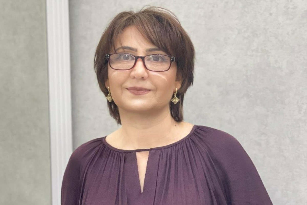 Qalstuk müəllimin susmağı - Alov İnannadan böyüklər üçün nağıl  