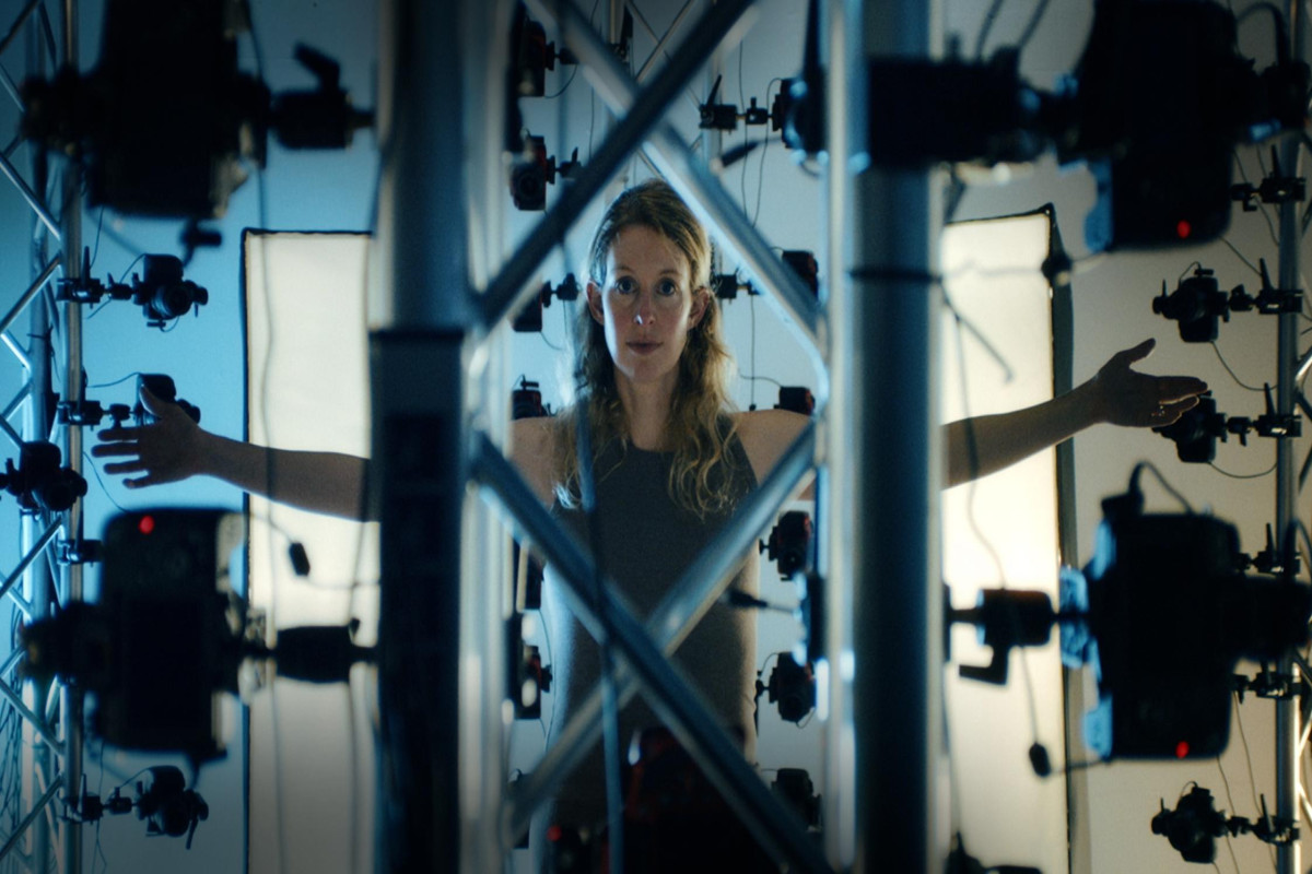 Elizabet Holms  haqqında sənədli film kinoteatrlarda gözlənilməz uğur qazandı 