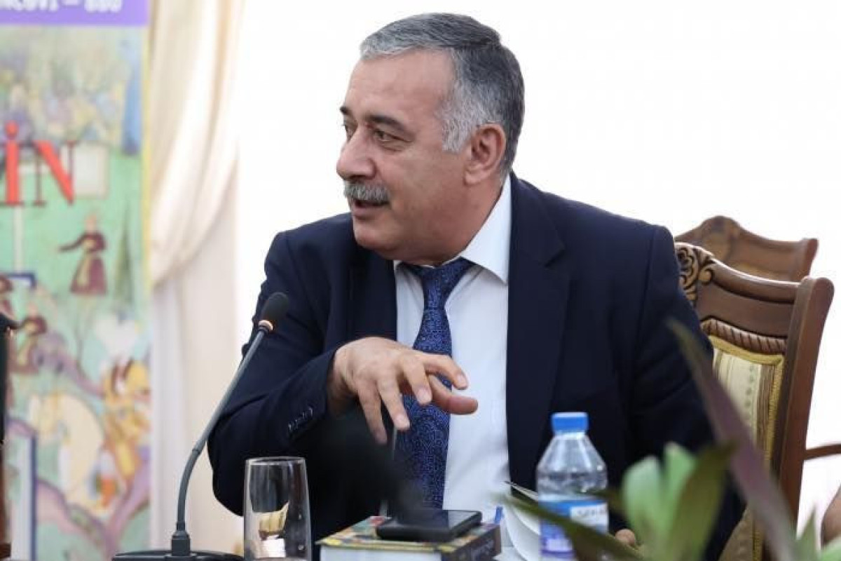 "Söylə, ey Tanrı, dizlərin nerədə..." - Cənab Şəhabəddin barədə düşüncələr 