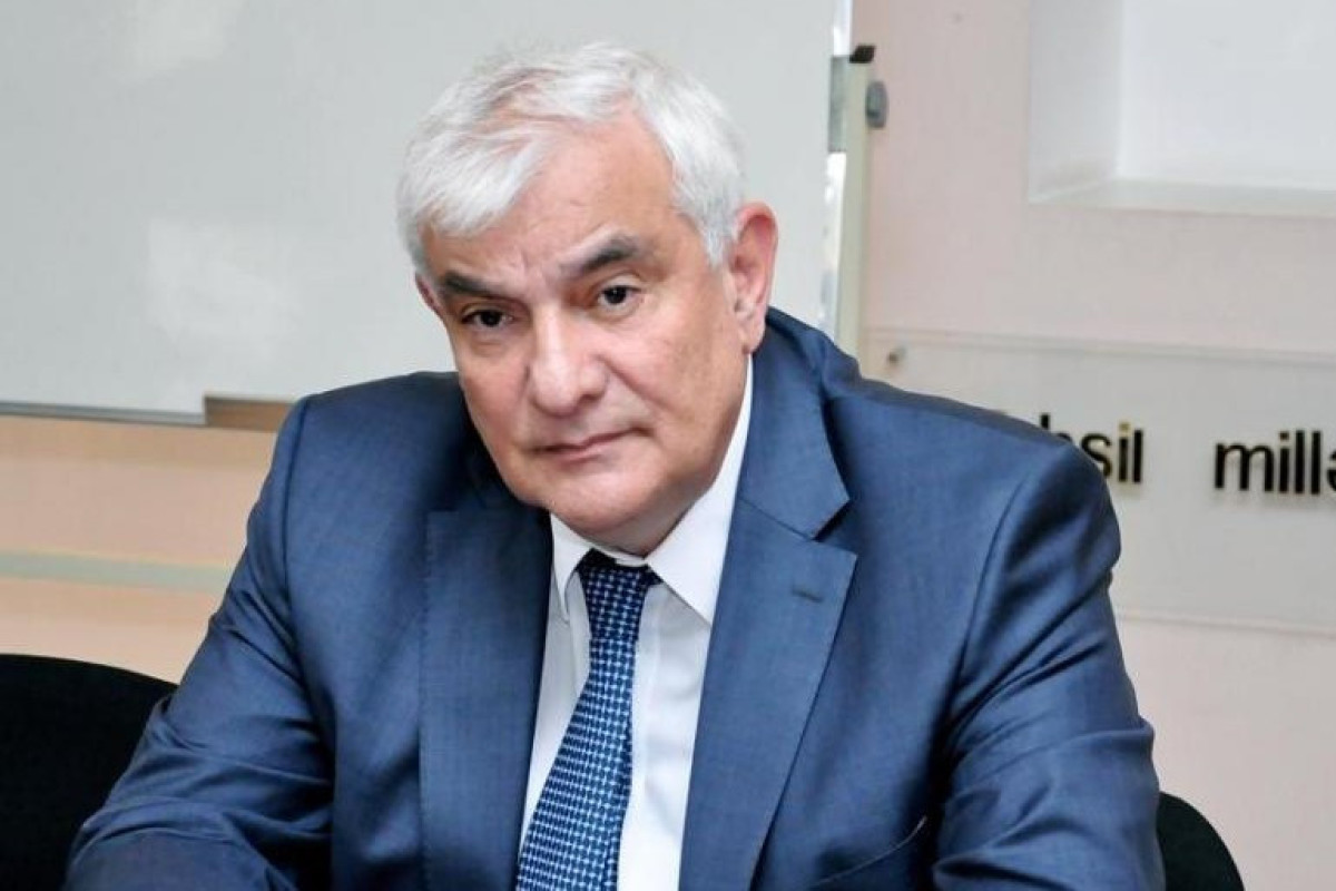 Oğuzların Alen Delonuyla dərdləşmək... - Kamal Abdulla Dədə Qorqudun sirr ortağıdır? 