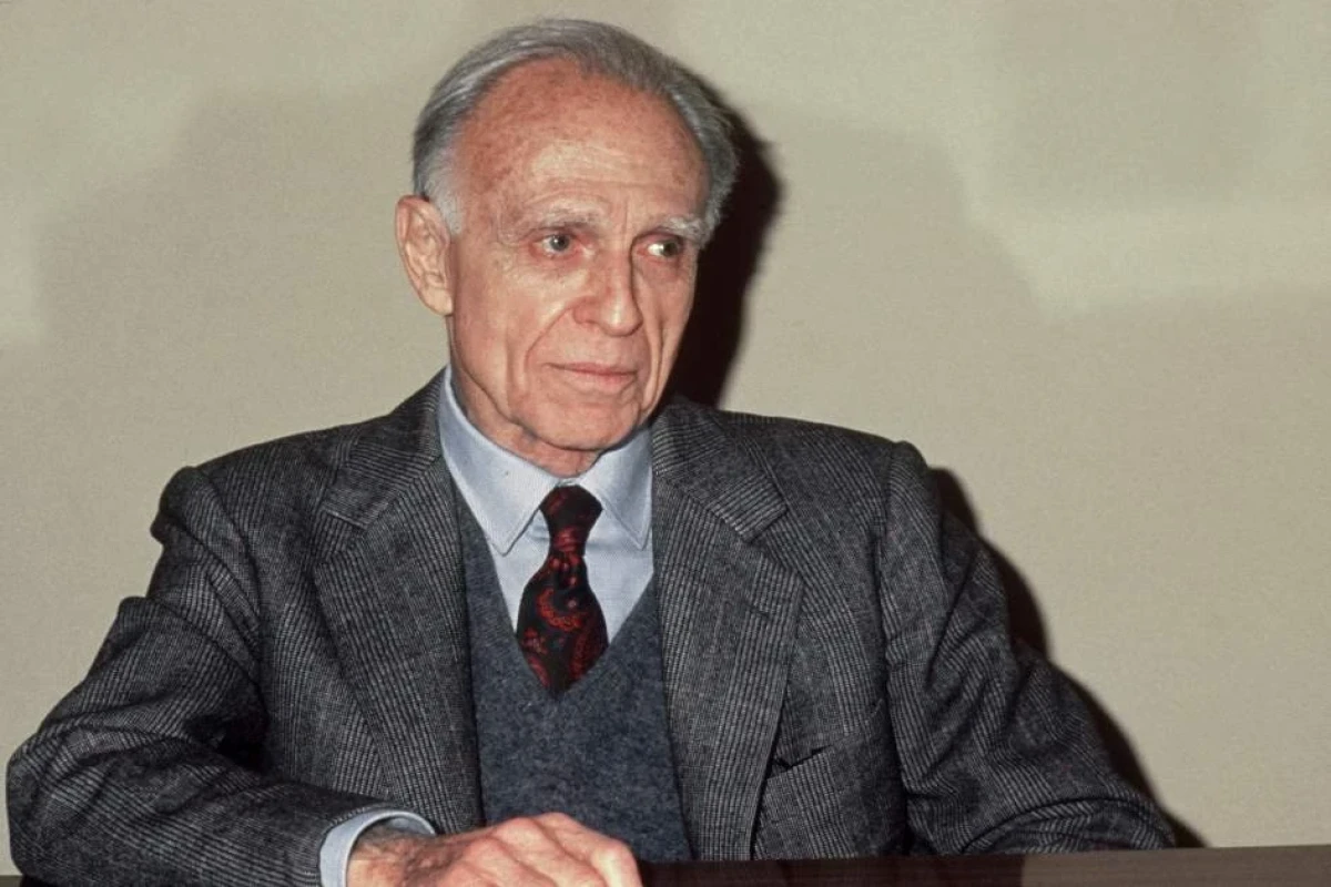 "Sevgi imtiyazlı bir qavrayışdır..." - Argentinalı yazıçıdan sitatlar 