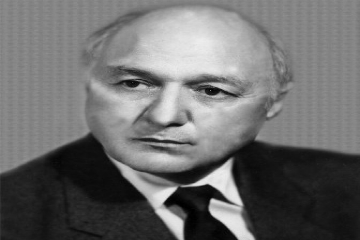 Bir daha demərəm tamarzıyam mən – Günün şeiri 