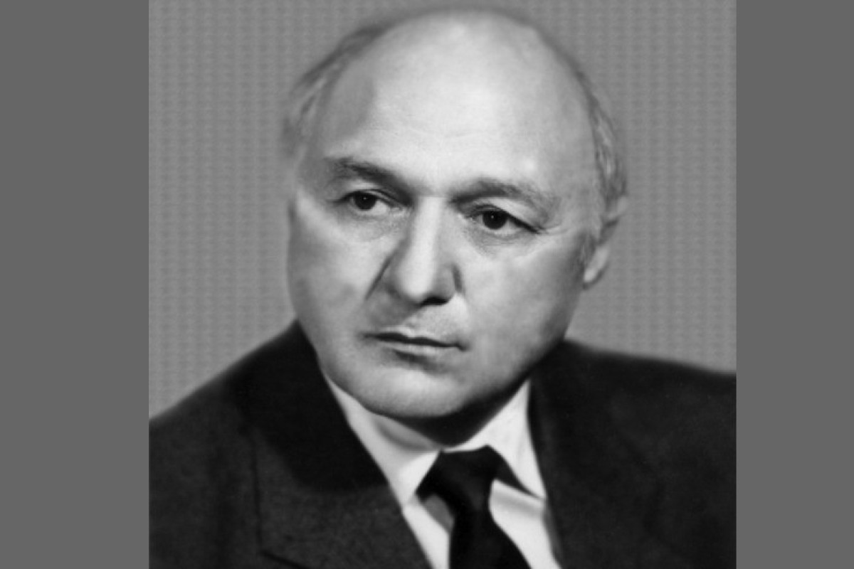 Bir daha demərəm tamarzıyam mən – Günün şeiri 