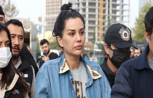 Tanınmış sosial media...