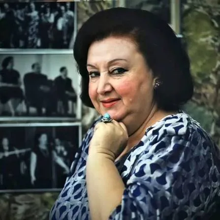 Şövkət Ələkbərovanın "Getmə" mahnısı ispan müğənninin ifasında